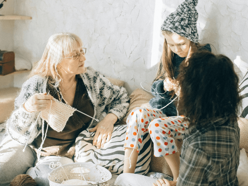 Global crochet community and modern trends