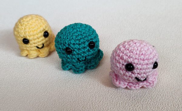 amigurumi mini octopus