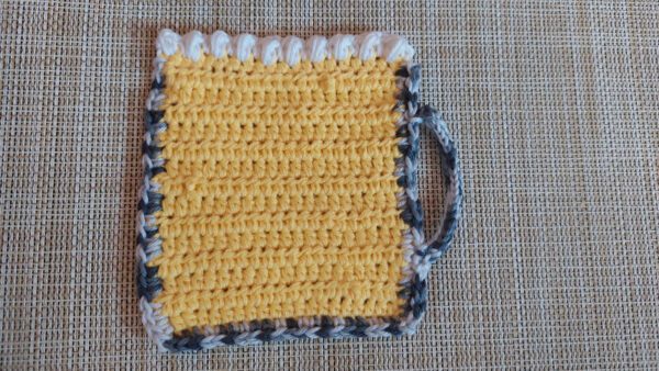 crochet coaster for beer glass