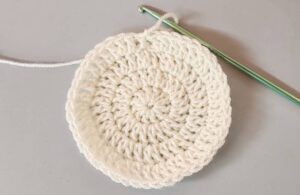 perfect crochet circle step by step tutorial for beginners