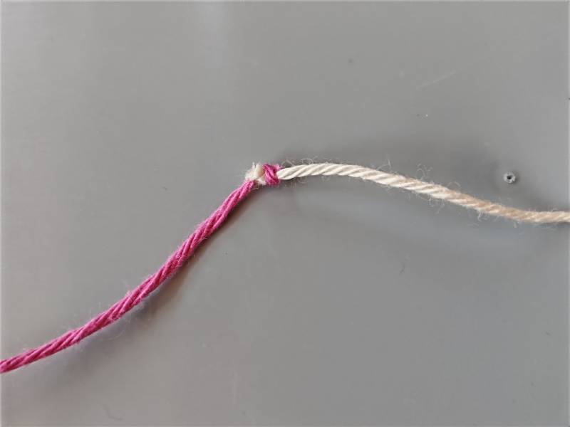 The Magic Knot 2 Invisible Yarn Join